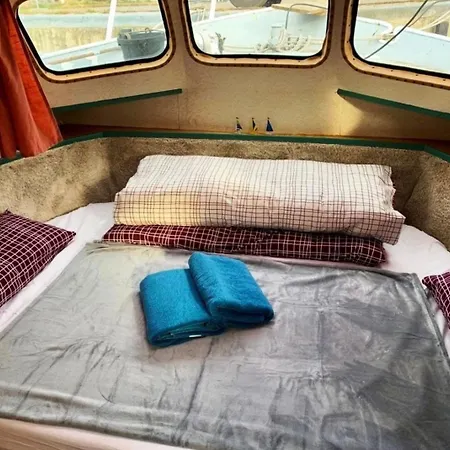 Botel Stahlschiff Dorina Sassnitz