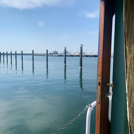 Stahlschiff Dorina Botel Sassnitz
